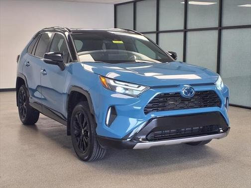 2024 Toyota RAV4 Hybrid SE