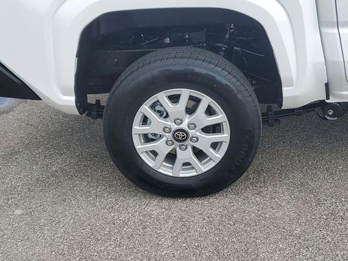 Ice 2026 Toyota Tacoma SR