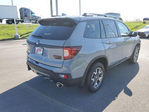 Sonic Gray Pearl 2022 Honda Passport AWD TrailSport