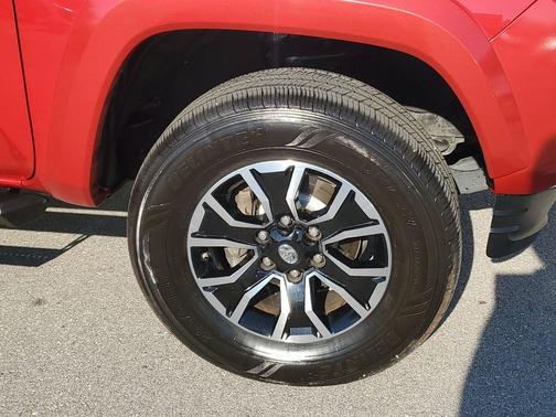 Barcelona Red Metallic 2020 Toyota Tacoma TRD Sport