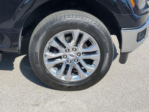 Agate Black Metallic 2024 Ford F-150 XLT