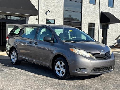 2011 Toyota Sienna Base