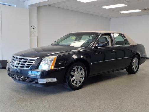 2008 Cadillac DTS Base