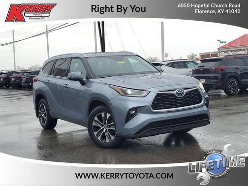 2021 Toyota Highlander Hybrid XLE