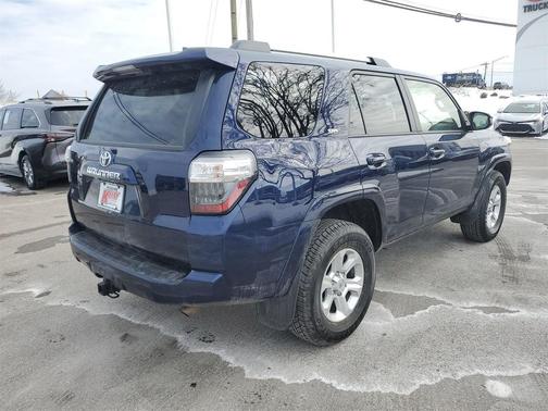 2024 Toyota 4Runner SR5