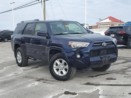 2024 Toyota 4Runner SR5