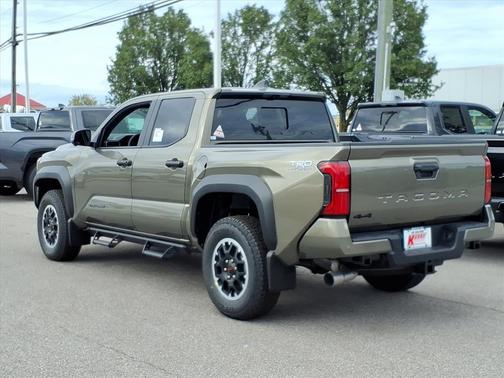 2025 Toyota Tacoma TRD Off-Road