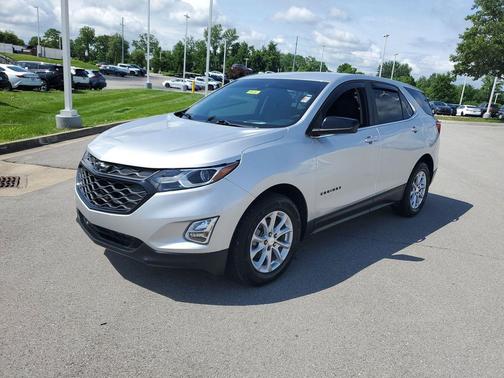 Silver Ice Metallic 2021 Chevrolet Equinox 1LT