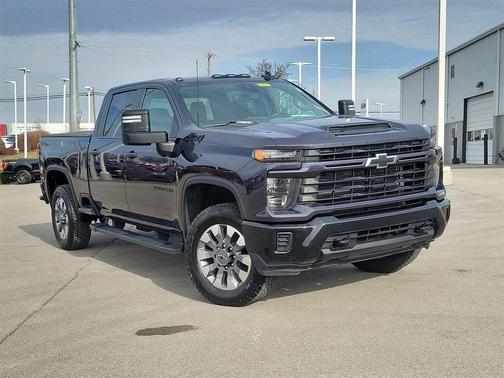 2024 Chevrolet Silverado 2500 Custom