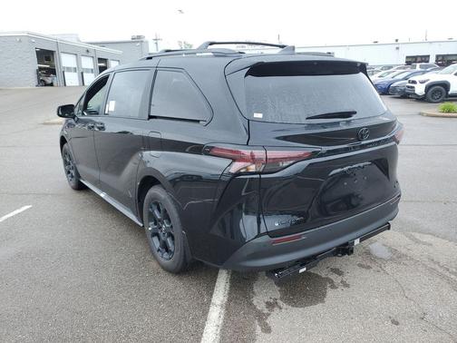 Midnight Black 2026 Toyota Sienna Woodland Edition