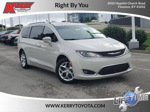 Luxury White Pearlcoat 2019 Chrysler Pacifica Touring-L Plus
