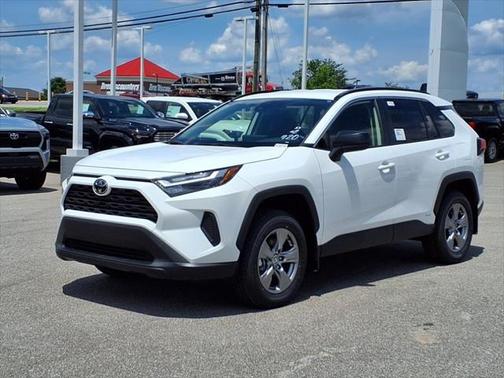2025 Toyota RAV4 Hybrid LE