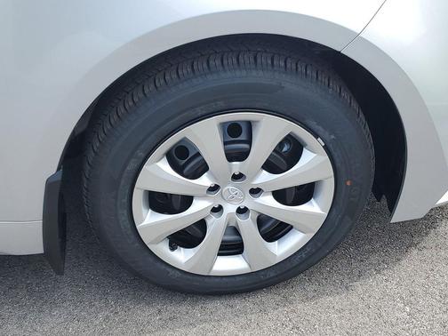 Classic Silver Metallic 2026 Toyota Corolla LE