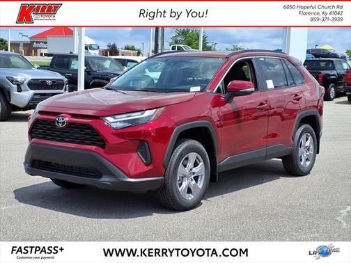 2025 Toyota RAV4 XLE