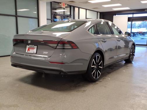 2025 Honda Accord Hybrid Touring