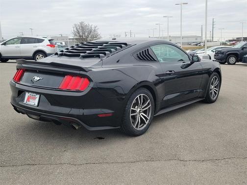 2015 Ford Mustang EcoBoost Premium