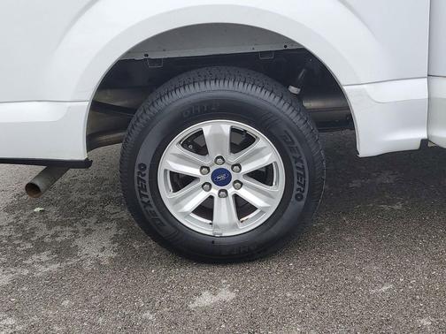 Oxford White 2016 Ford F-150 XL