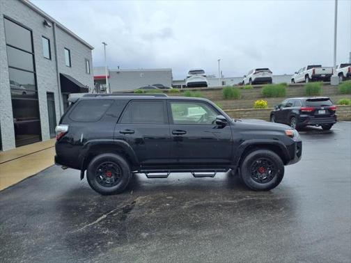 2022 Toyota 4Runner TRD Off Road Premium