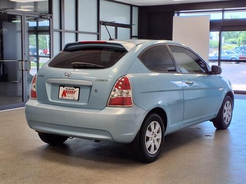2011 Hyundai Accent GS