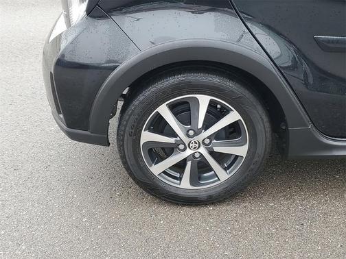 2019 Toyota Prius LE