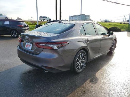 2024 Toyota Camry XLE