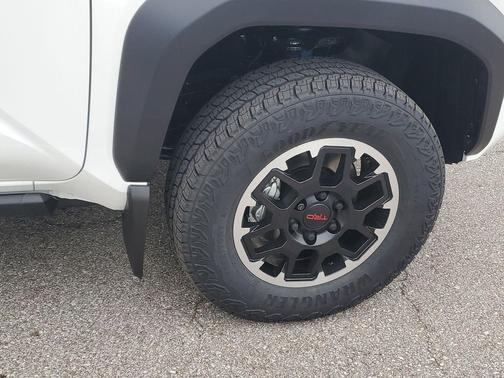 Ice 2026 Toyota Tacoma TRD Off-Road