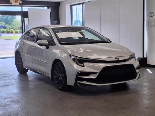2024 Toyota Corolla Hybrid SE