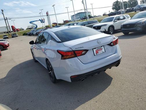 Gray Sky Pearl 2024 Nissan Altima SR FWD