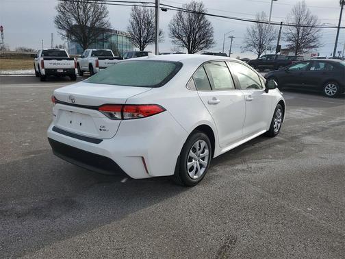 2026 Toyota Corolla Hybrid LE