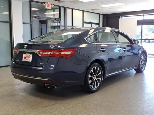 2018 Toyota Avalon XLE Premium