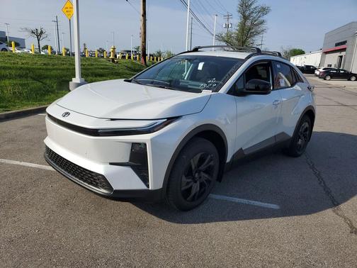 2026 Toyota C-HR SE