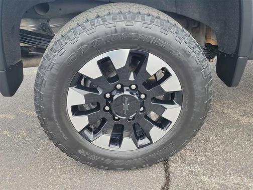 2020 Chevrolet Silverado 2500 Custom