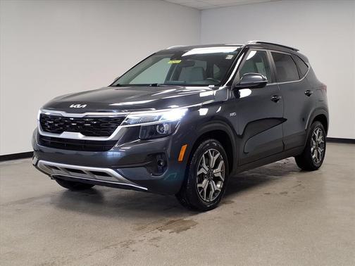 2022 Kia Seltos EX