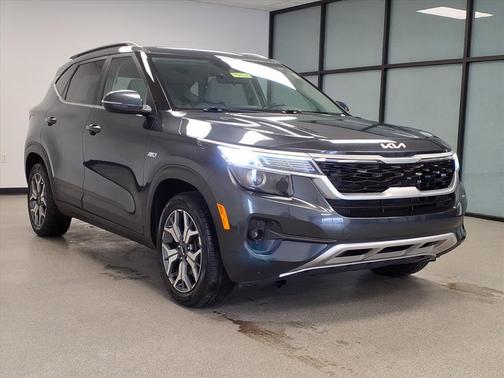 2022 Kia Seltos EX