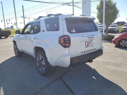 Wind Chill Pearl 2026 Toyota 4Runner TRD Sport Premium