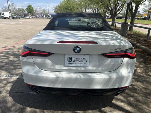 Mineral White Metallic 2024 BMW 430 i
