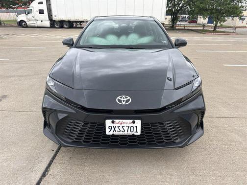 Underground 2026 Toyota Camry LE