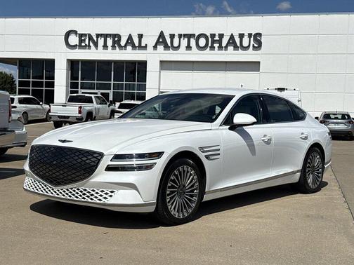2023 Genesis Electrified G80 