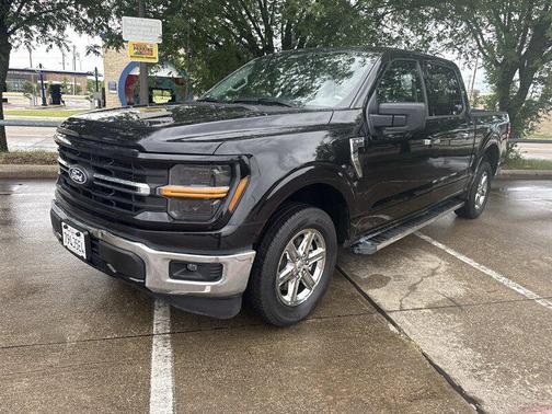 Agate Black Metallic 2025 Ford F-150 XLT