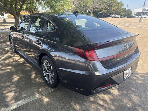 2022 Hyundai SONATA SEL