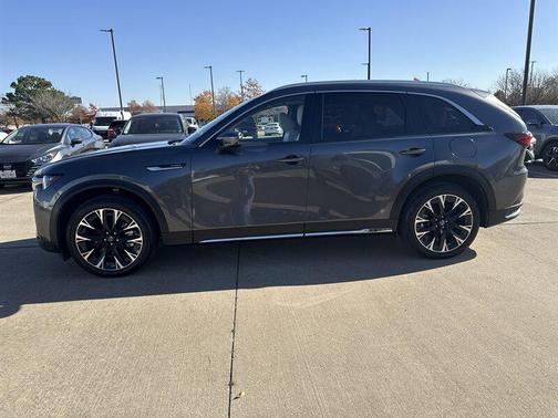 2024 Mazda CX-90 PHEV Premium Plus