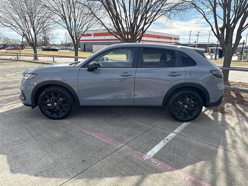 2025 Honda HR-V 2WD Sport