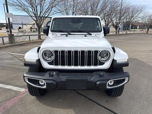 2025 Jeep Wrangler 4-Door Sahara 4x4
