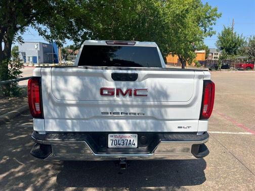 2025 GMC Sierra 1500 SLT