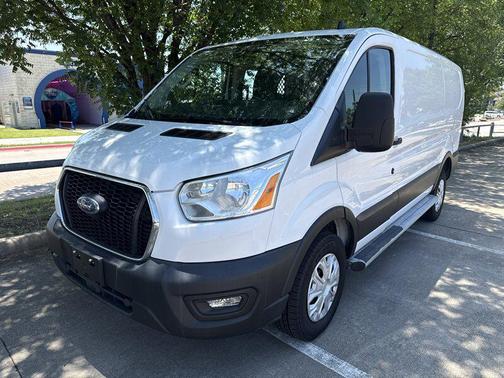 Oxford White 2021 Ford Transit-250 Base