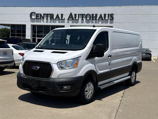 Oxford White 2021 Ford Transit-250 Base