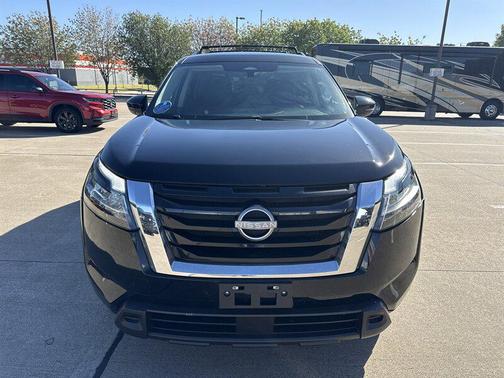 2022 Nissan Pathfinder SV 2WD