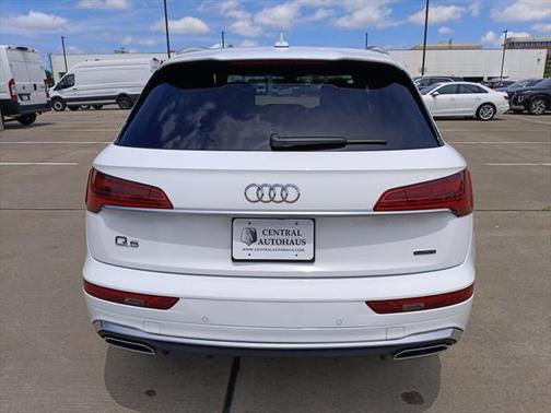 2024 Audi Q5 45 S line Premium Plus