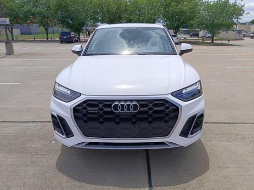 2024 Audi Q5 45 S line Premium Plus