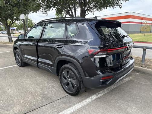 2025 Volkswagen Taos 1.5T S